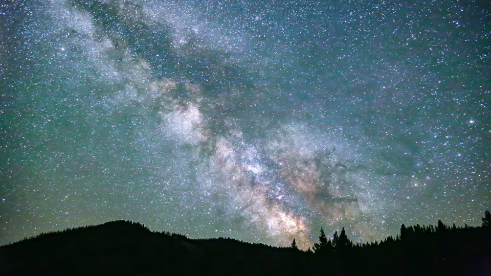 Das internationale Dark Sky Reserve Ketchum in der Nähe von Sun Valley erfreut sich wachsender Beliebtheit als Abenteuerspielplatz im Freien, auch wegen der beeindruckenden Aussicht auf die Milchstraße - (Foto: ©Christiannafzger / Getty Images interessieren)