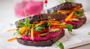 Gesund & köstlich: Superfood weltweit entdecken - (Foto: ©Saramis/Istock.com)