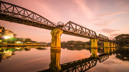 Die Brücke über den Kwai - (Foto: ©wuttichok/iStock.com)