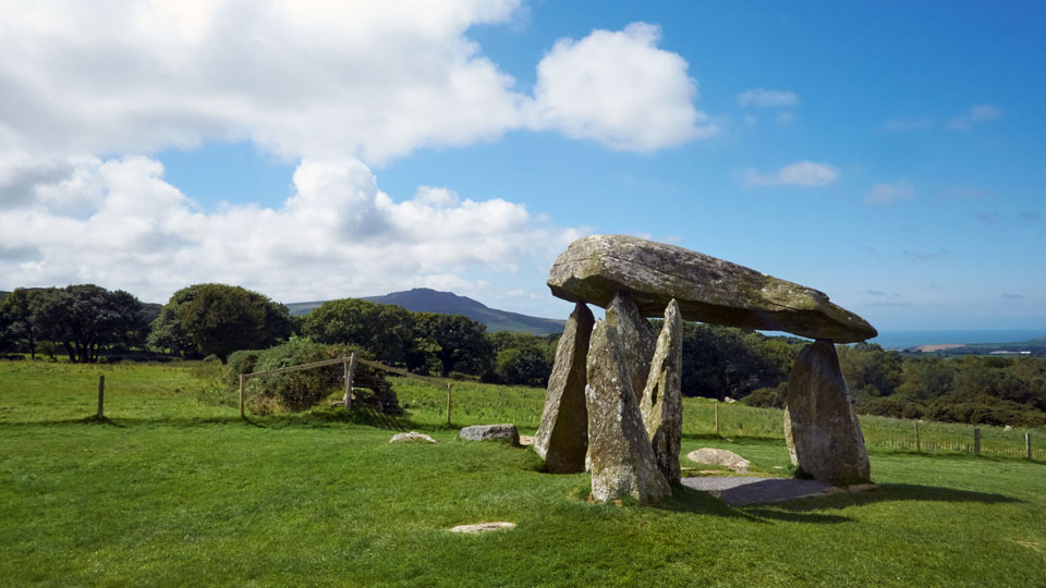 Auf den Spuren der Vorfahren in den abgelegenen Preseli Hills in Wales - (Foto: © andreac77 / Shutterstock)