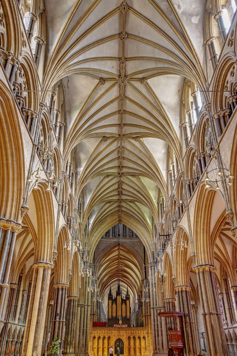 In Lincoln steht zwar nicht die größte Kathedrale weltweit, aber die großartigste englische Kathedrale - (Foto: © Alastair Wallace / Shutterstock)