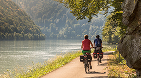 © Julian Love/ Lonely Planet