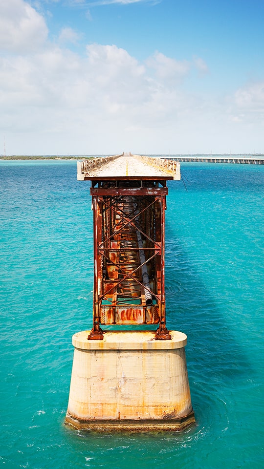 Stücke der Brücke wurden für die Durchfahrt von Booten entfernt, ©Matt Munro