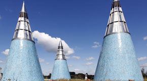 Die charakteristischen Lichtschächte der Bundeskunsthalle. © Michael Sondermann / Bundesstadt Bonn