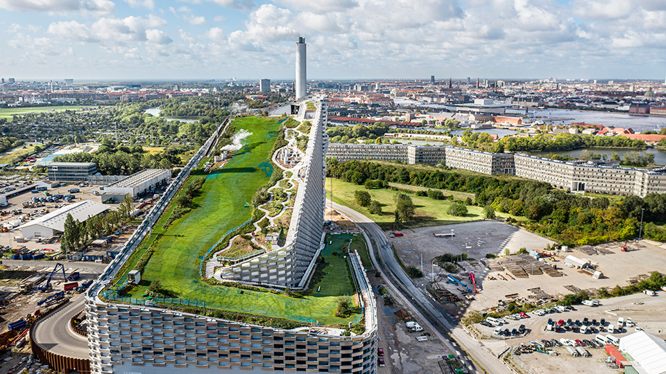 Ski fahren - geht in Kopenhagen mitten in der Stadt, © Ehrhorn Hummerston