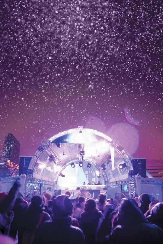 Open Air-Party auf dem Place des Festivals in Montréal. © TQ / R. Ouellet