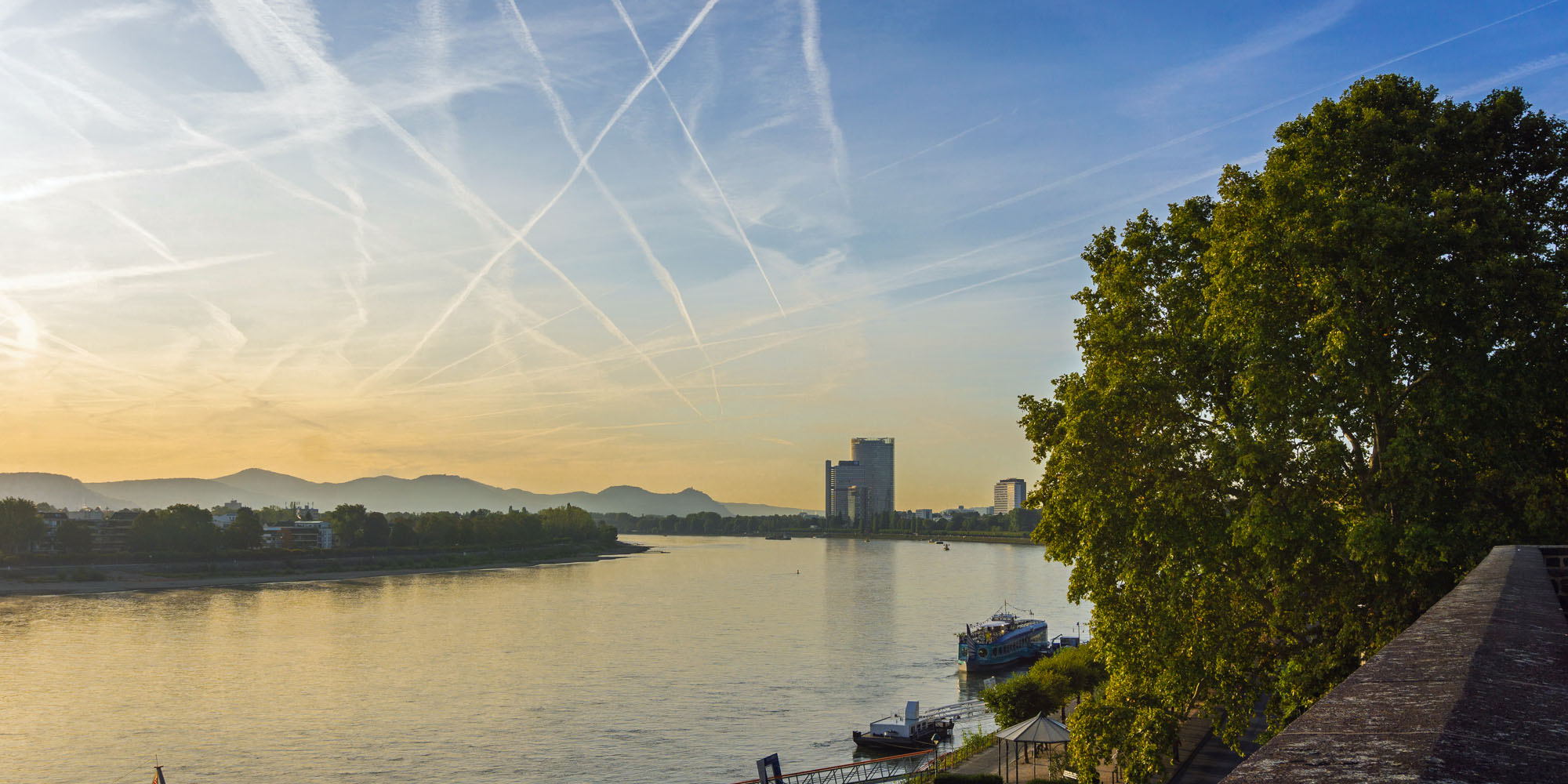 Blick vom "Alten Zoll" auf den Rhein. © Esther's Travel Guide